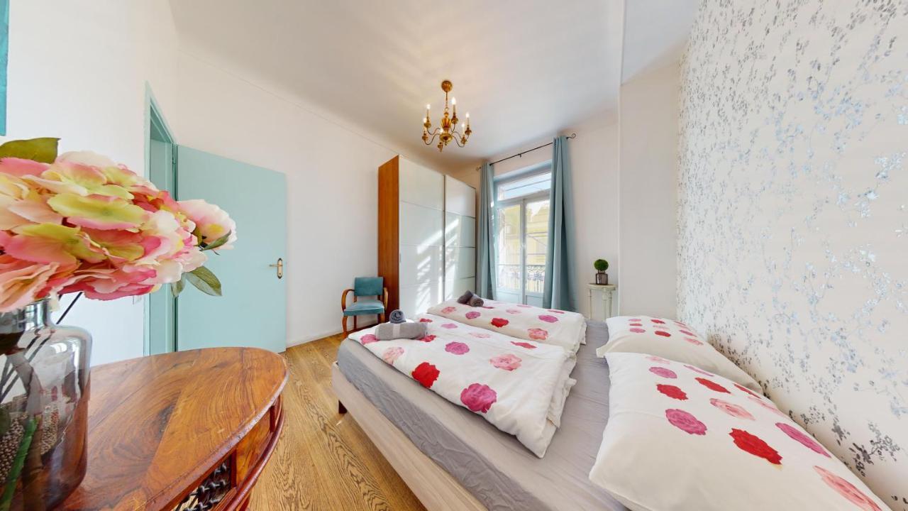 Les Fleurs Astoria Apartment Menton Exterior photo