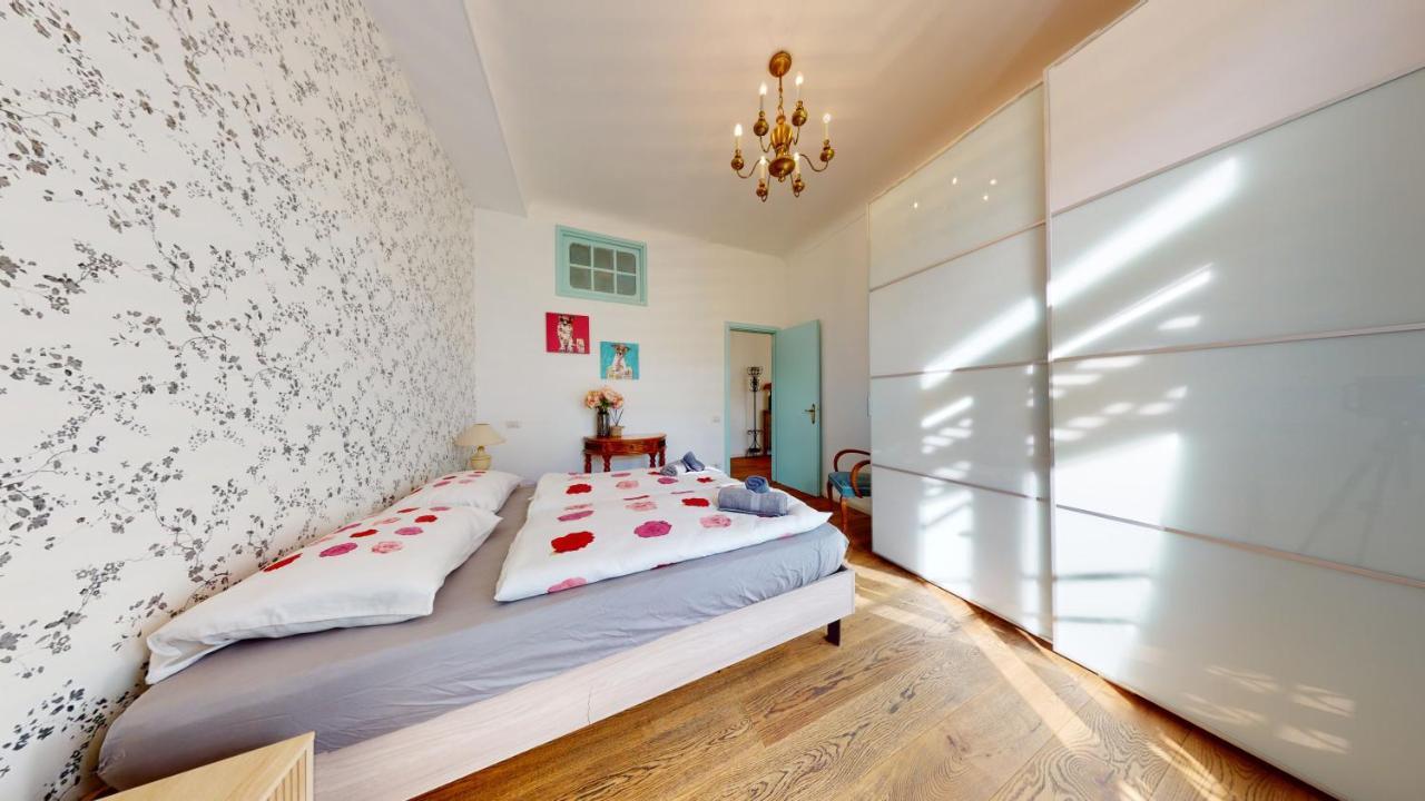 Les Fleurs Astoria Apartment Menton Exterior photo